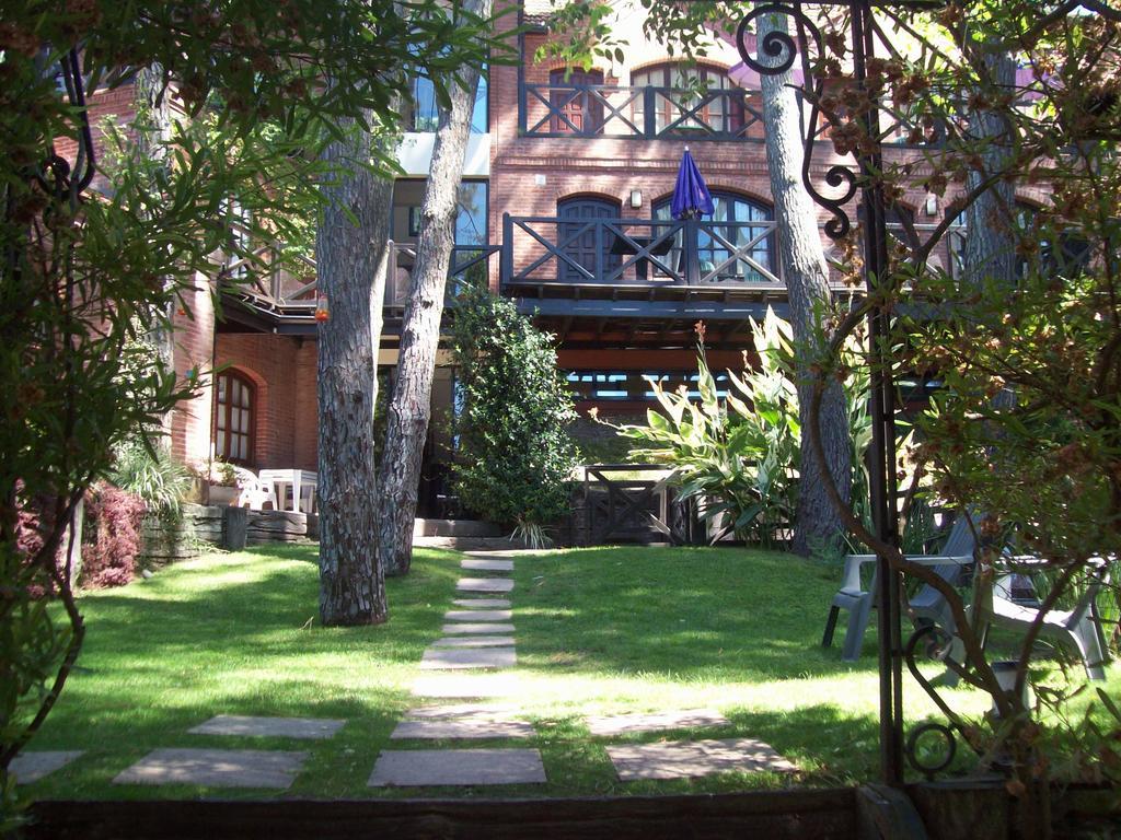 Apart Hotel Las Hadas Карило Екстериор снимка
