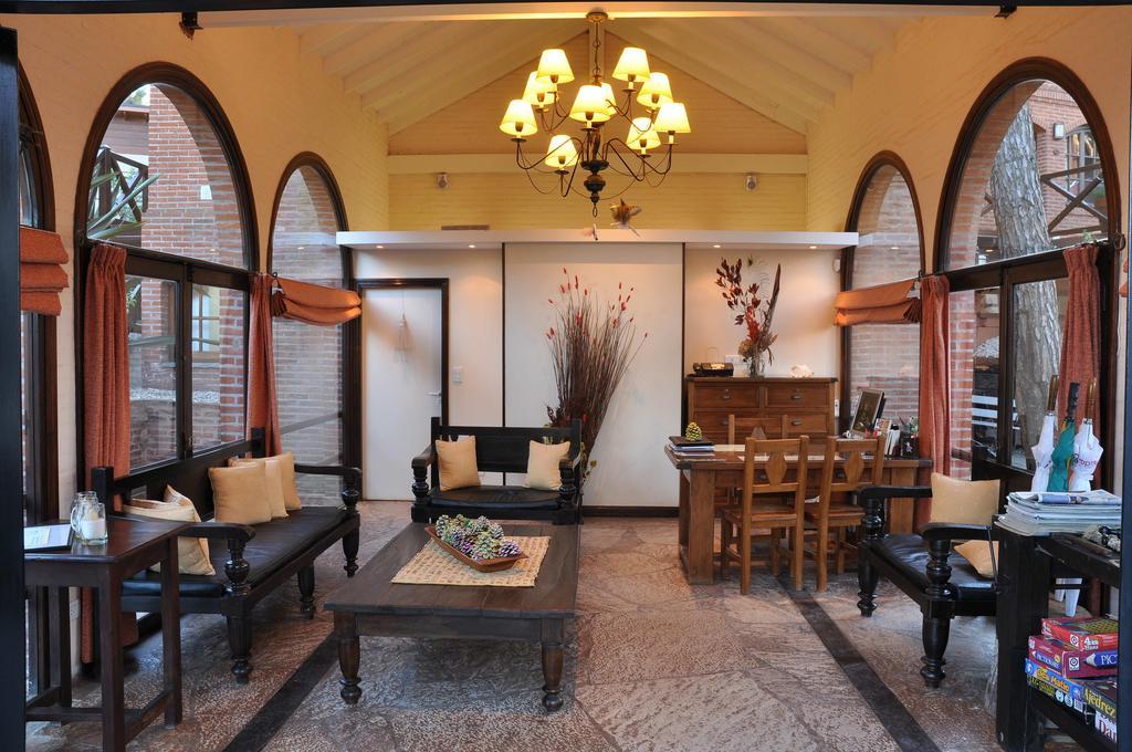 Apart Hotel Las Hadas Карило Екстериор снимка