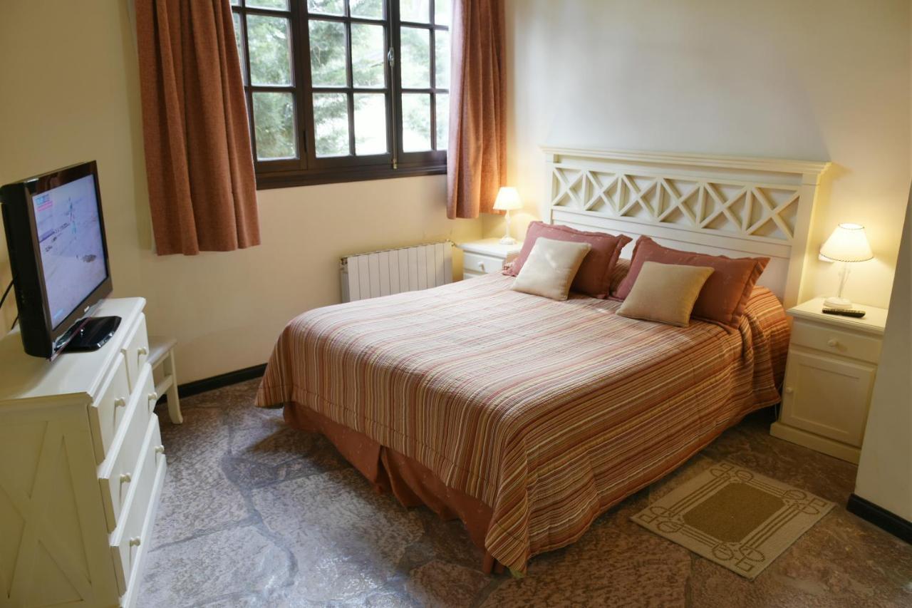 Apart Hotel Las Hadas Карило Екстериор снимка